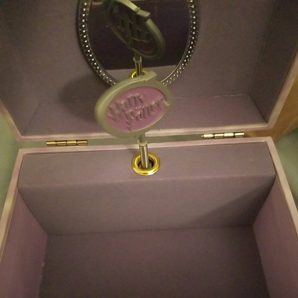 Hogwarts Harry Potter "Wizard's Waltz " Music Box Jewelry Box 2001. - Picture 8 of 11